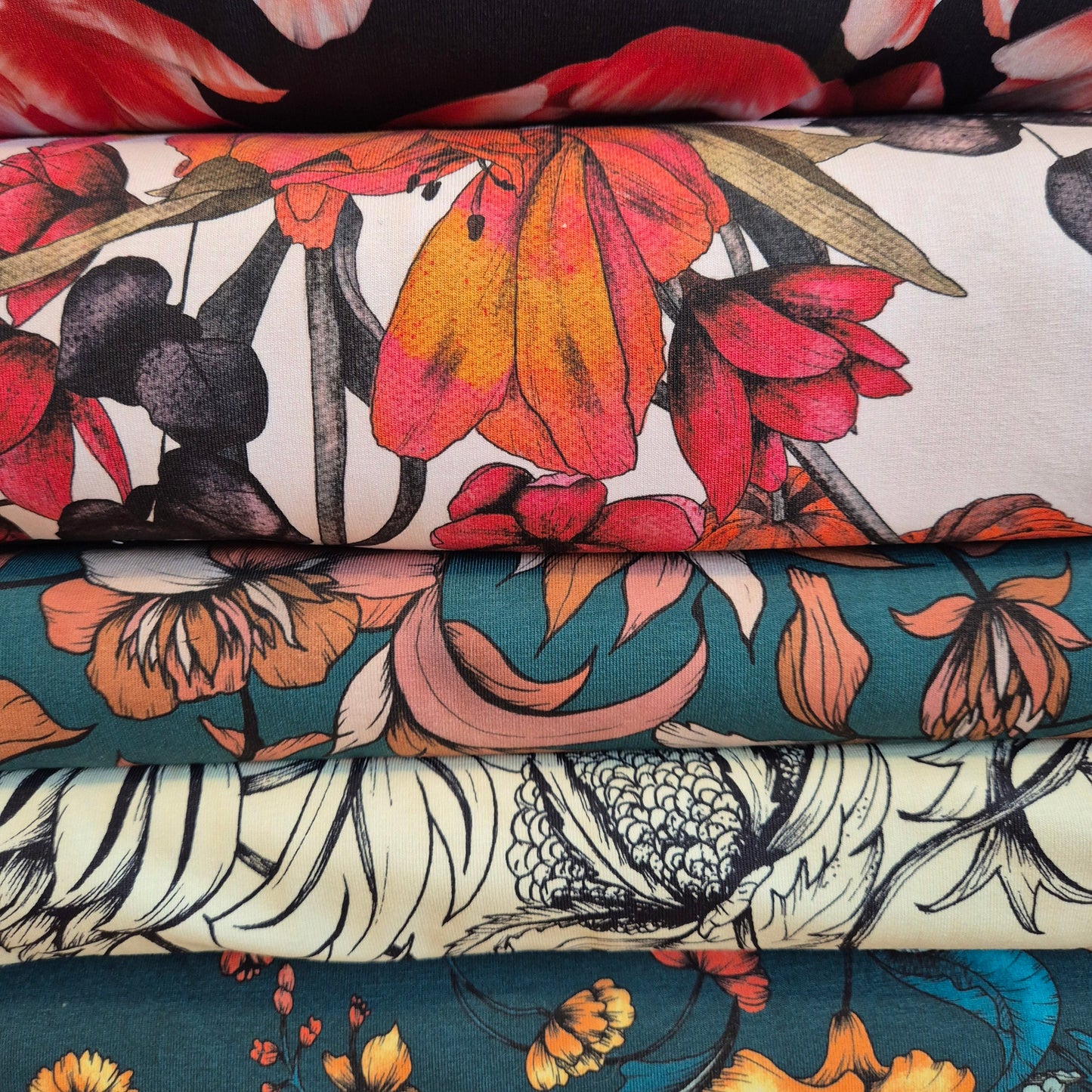 Gratis stofstalen, ontdek al je favoriete prints in het klein