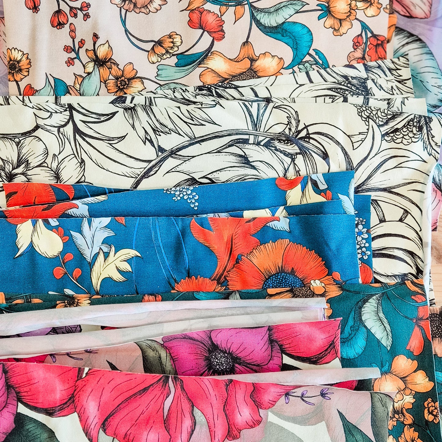 Gratis stofstalen, ontdek al je favoriete prints in het klein