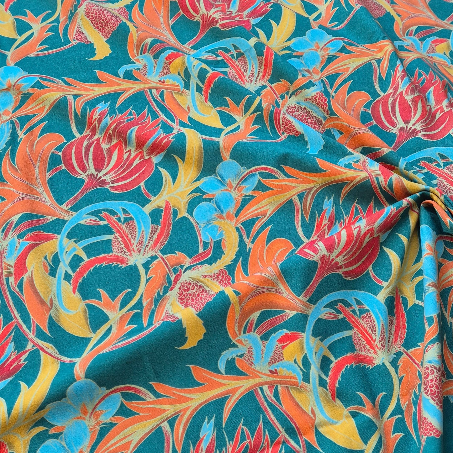 Oda turquoise, zelfontworpen exclusieve tricot met biologisch katoen