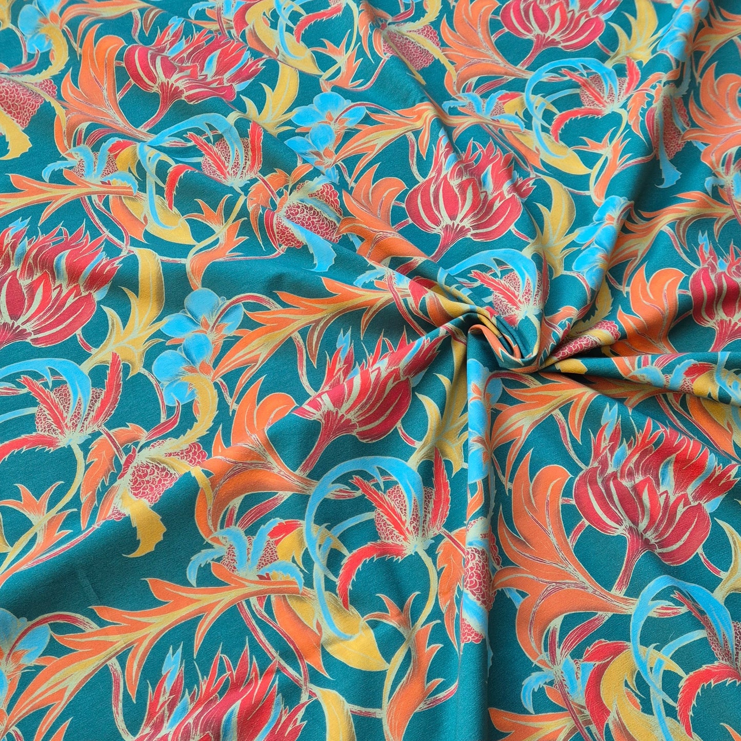 Oda turquoise, zelfontworpen exclusieve tricot met biologisch katoen
