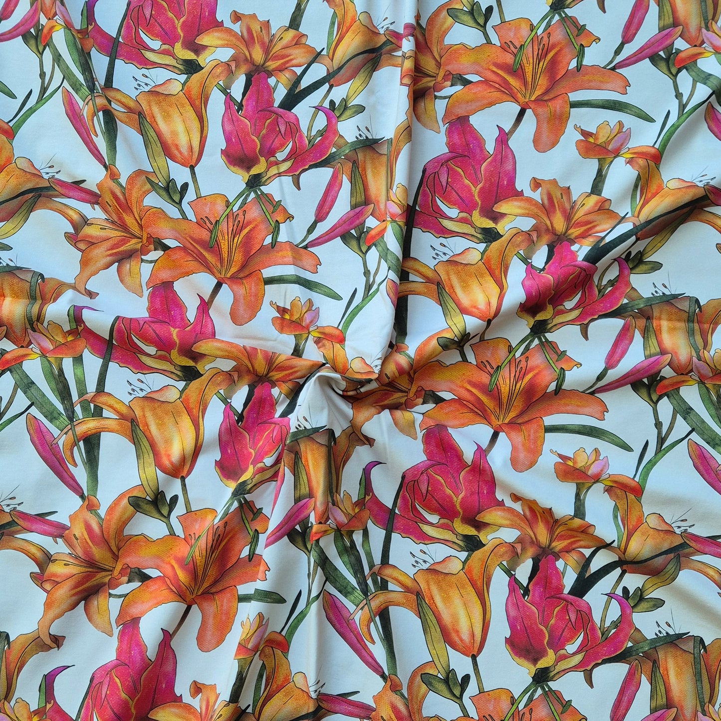 Gloriosa, zelfontworpen exclusieve tricot stof met biologisch katoen