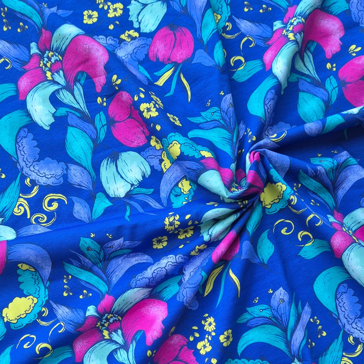 Nina dark blue, exclusieve zelfontworpen tricot met biologisch katoen